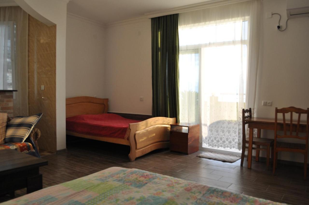 Akhmed Guest House Kvariati Dış mekan fotoğraf