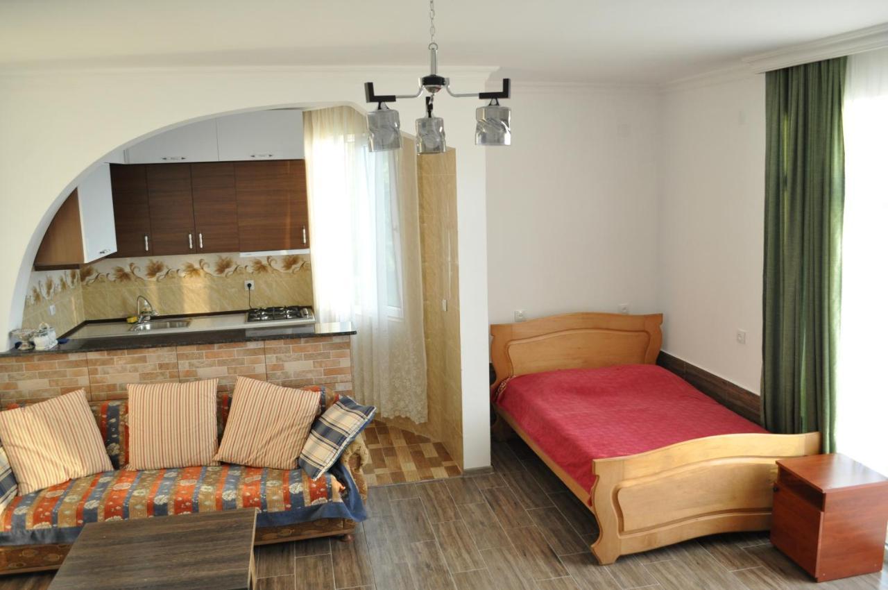 Akhmed Guest House Kvariati Dış mekan fotoğraf