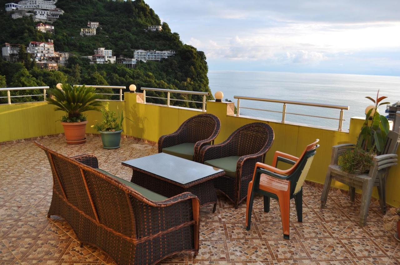 Akhmed Guest House Kvariati Dış mekan fotoğraf