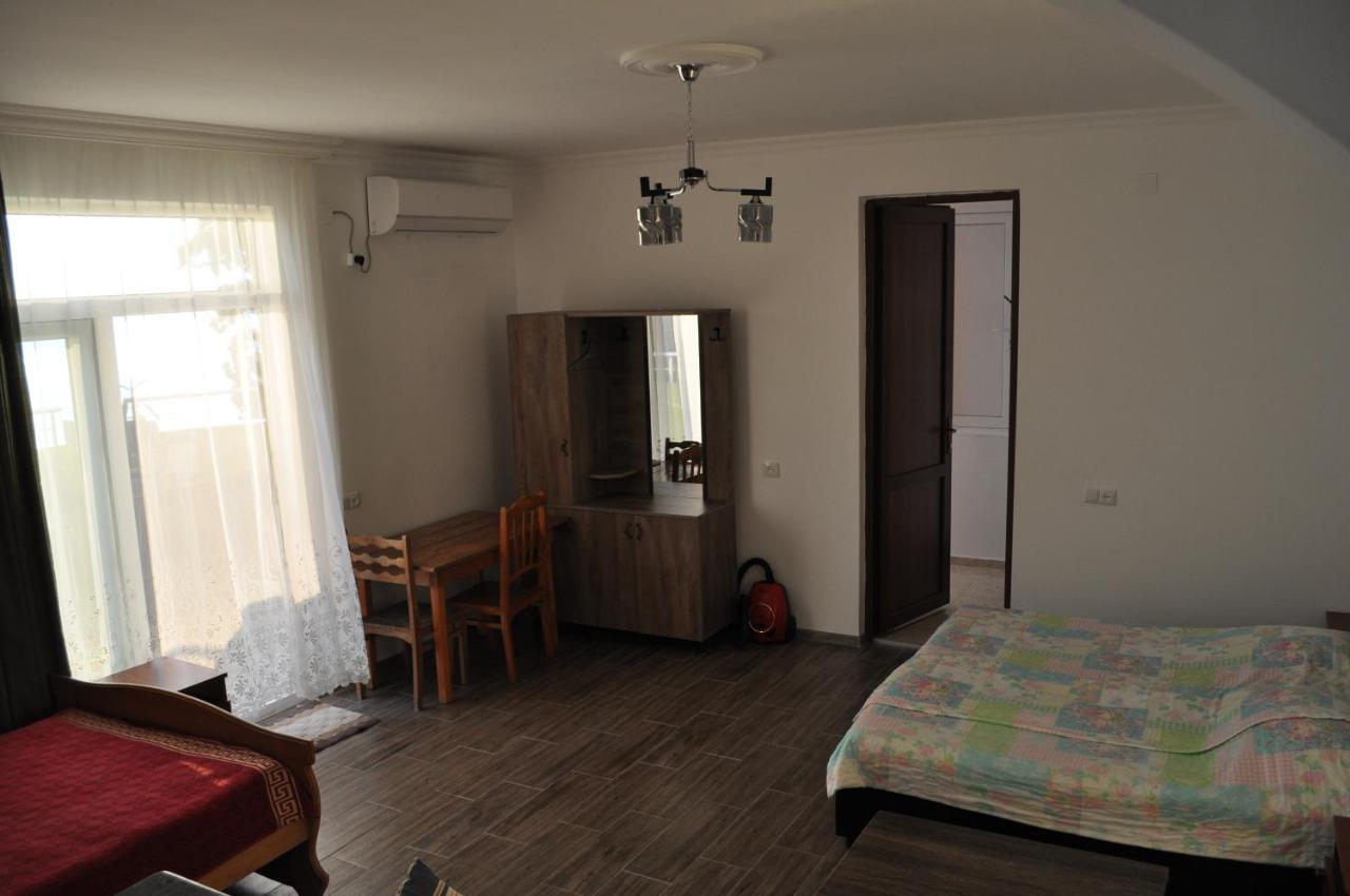 Akhmed Guest House Kvariati Dış mekan fotoğraf